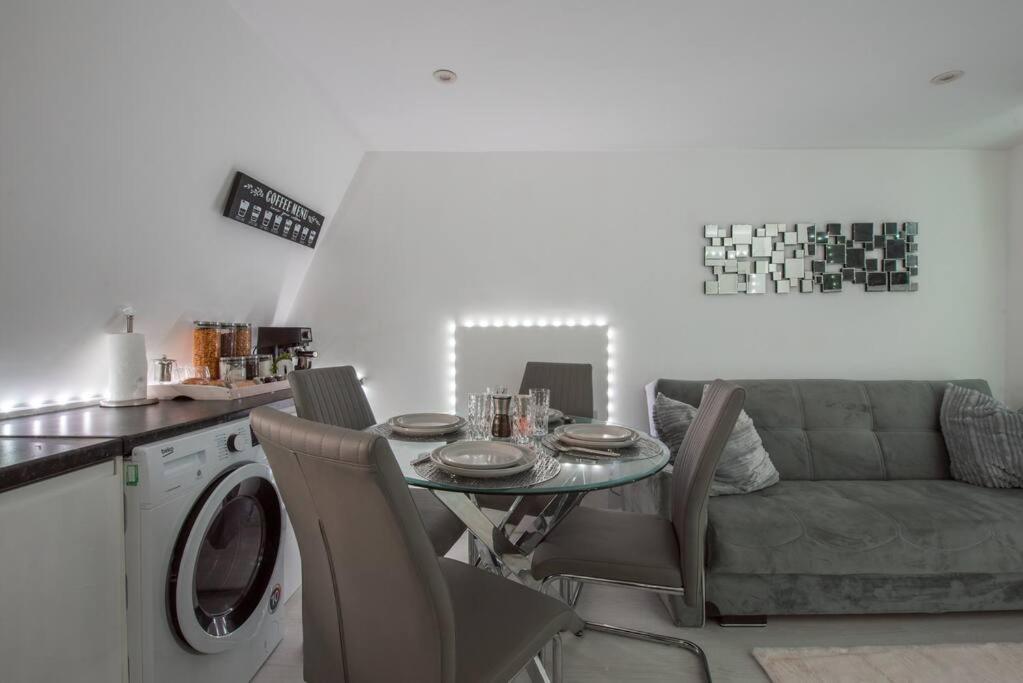 Parade Gardens Boutique Apartments- Central, Grade I Listed, 4K Tvs, Hidden Views 바스 외부 사진
