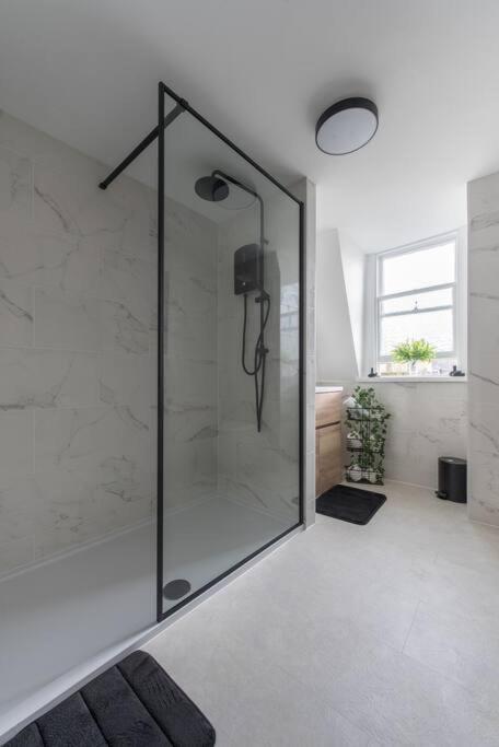 Parade Gardens Boutique Apartments- Central, Grade I Listed, 4K Tvs, Hidden Views 바스 외부 사진