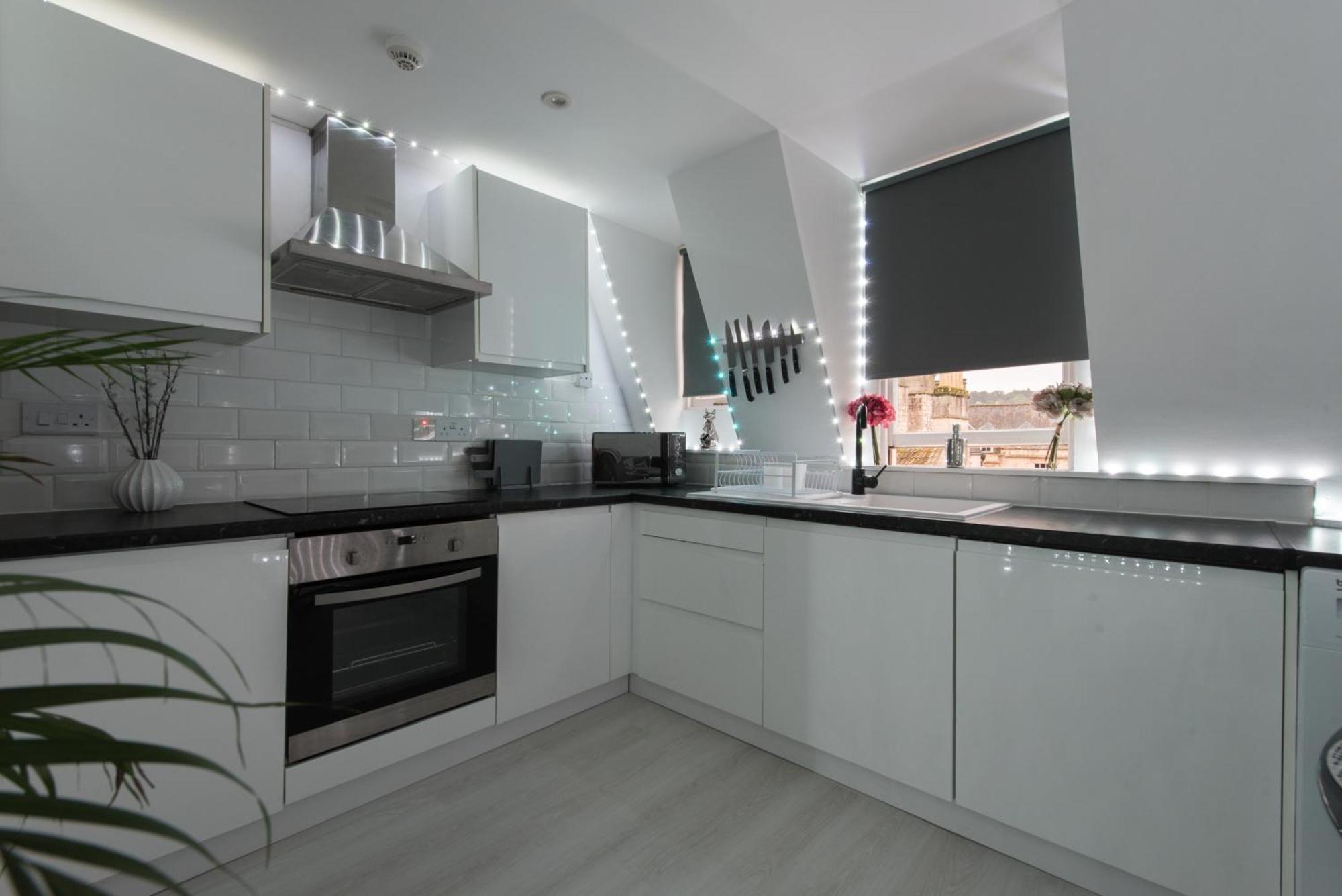 Parade Gardens Boutique Apartments- Central, Grade I Listed, 4K Tvs, Hidden Views 바스 외부 사진
